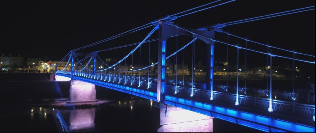 Vu du Pont de Chateauneuf sur Loire Nuit 12