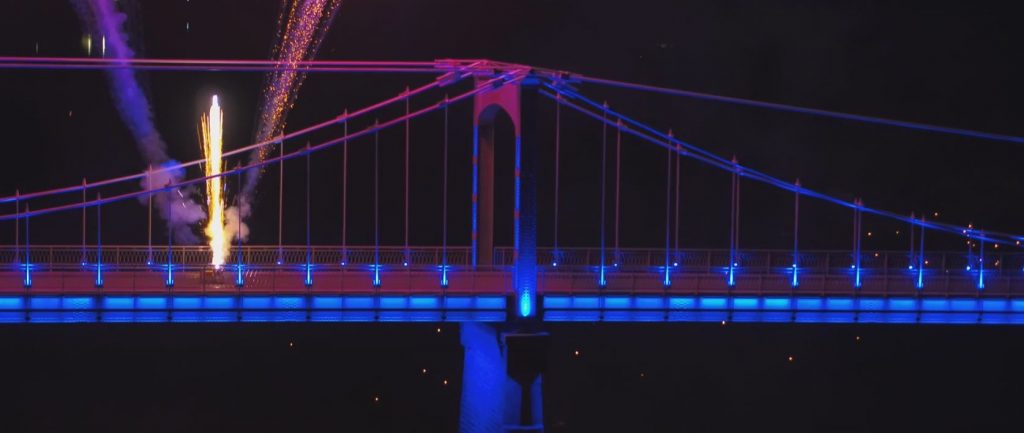 Vu du Pont de Chateauneuf sur Loire Nuit 24